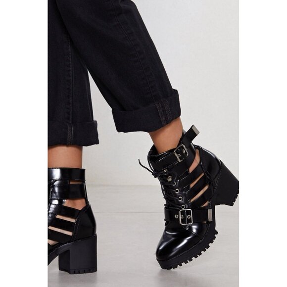 Nasty Gal Shoes - Nasty Gal Boots Women 6M Cut-Out of Luck Shoes Black Patent Straps Platform